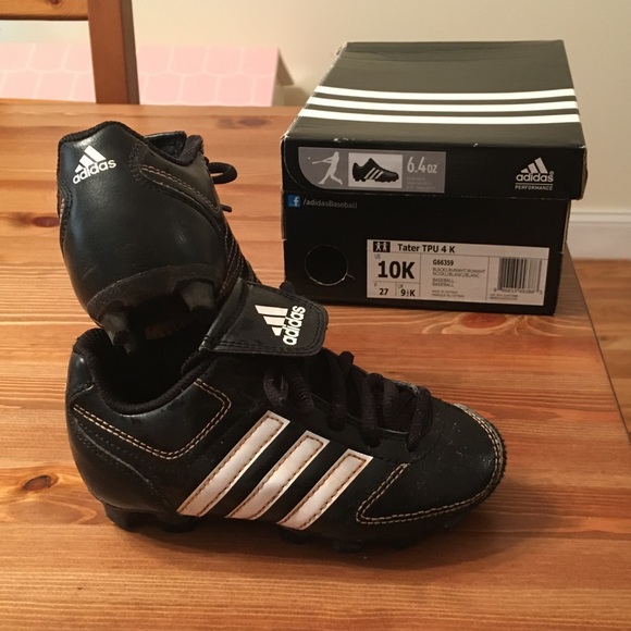 boys adidas baseball cleats